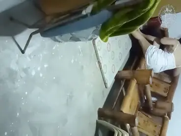Ngentot Di Kursi Bambu Sangat Nikmat